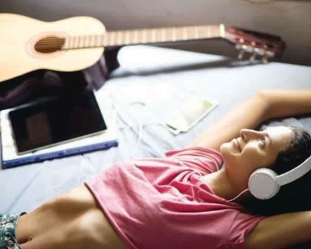 Calm, Composed, and In Key: The Quiet Luxury of Music Therapy
