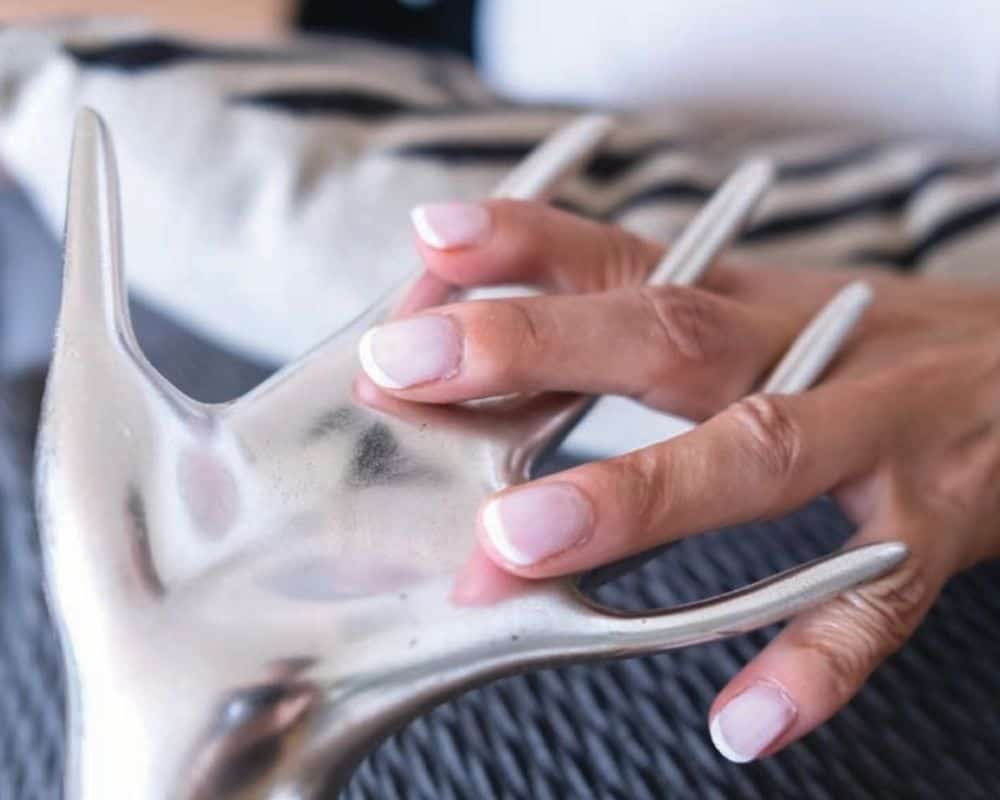 Sexting, Selfies & Chatbots:Love in the Time of Artificial Intel